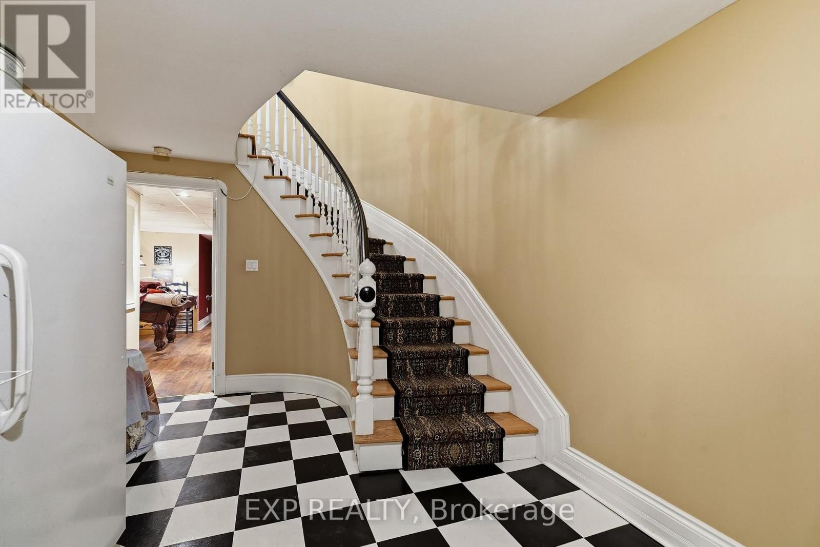 












1259 RANDBORO CRESCENT

,
Ottawa,




Ontario
K4B1K7

