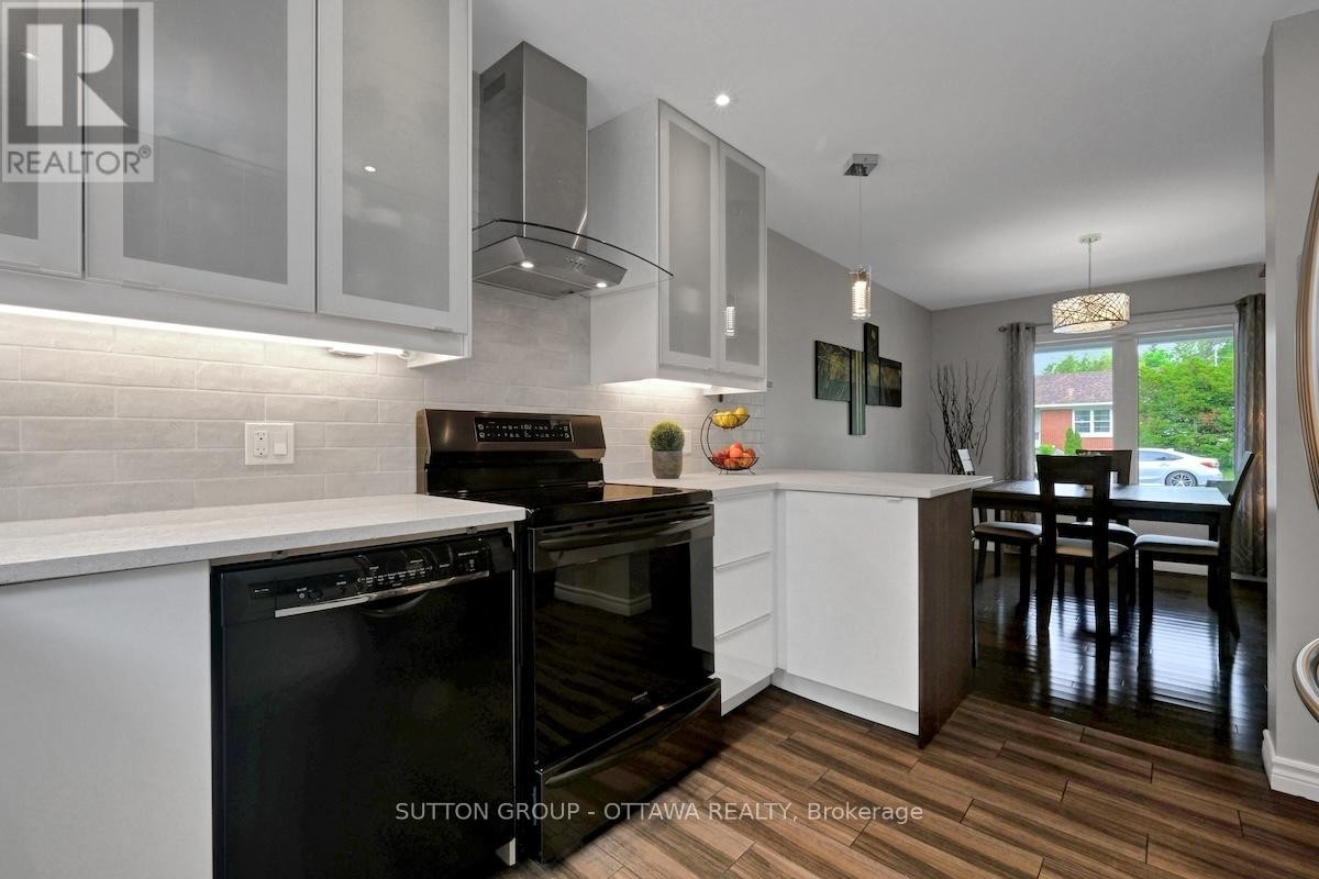 












1234 ANOKA STREET

,
Ottawa,




Ontario
K1V6C6

