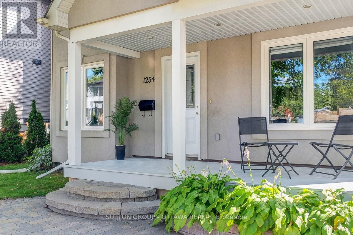 












1234 ANOKA STREET

,
Ottawa,




Ontario
K1V6C6

