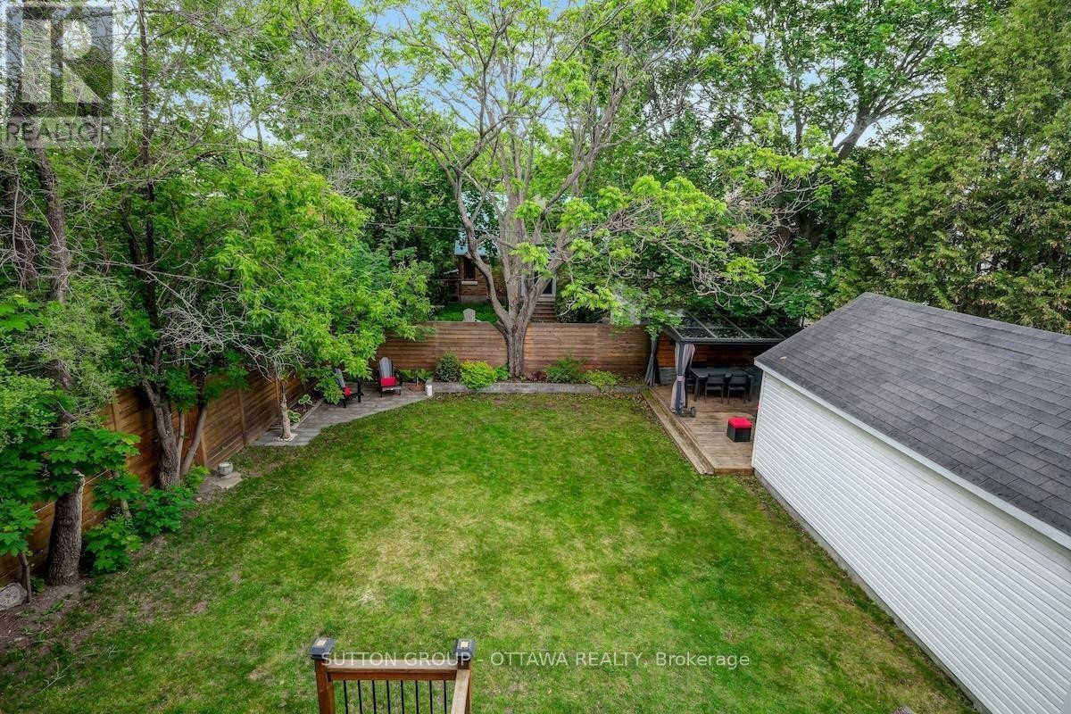












1234 ANOKA STREET

,
Ottawa,




Ontario
K1V6C6

