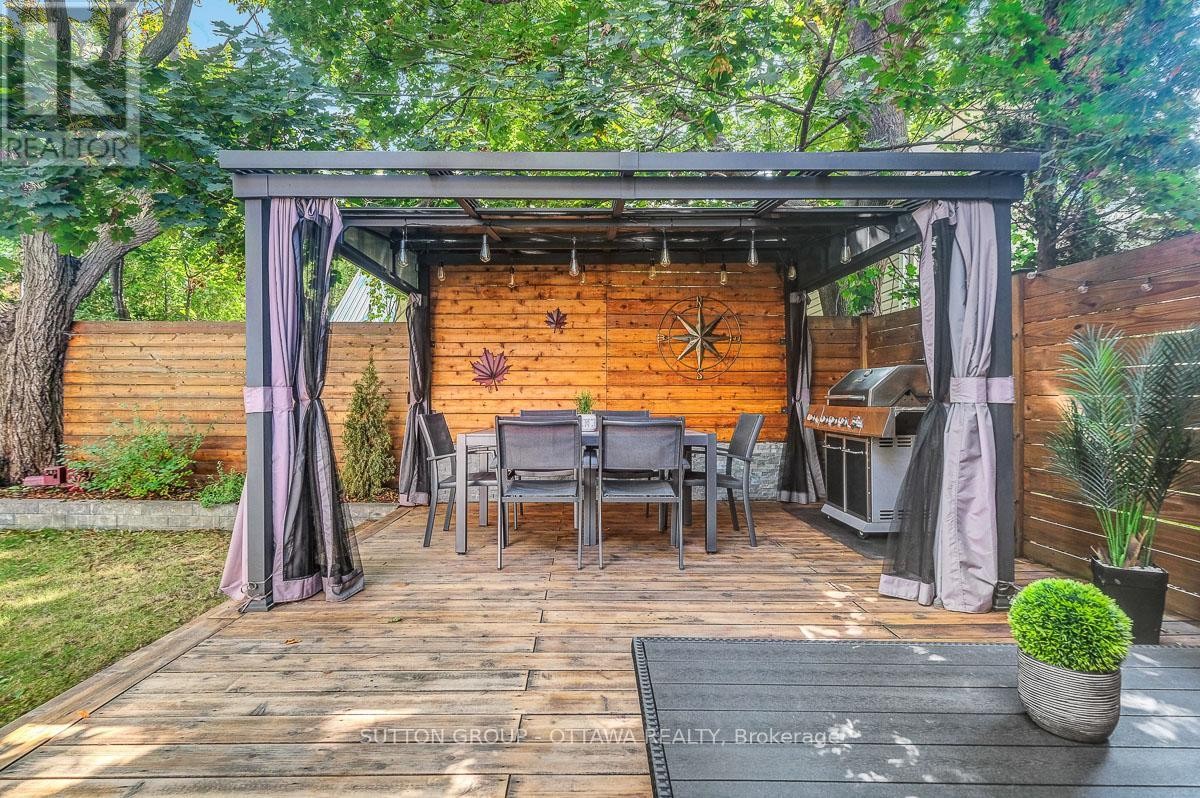 












1234 ANOKA STREET

,
Ottawa,




Ontario
K1V6C6

