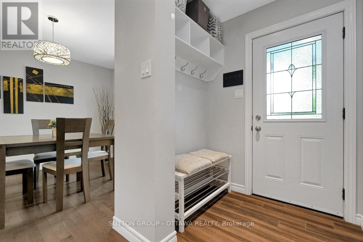 












1234 ANOKA STREET

,
Ottawa,




Ontario
K1V6C6

