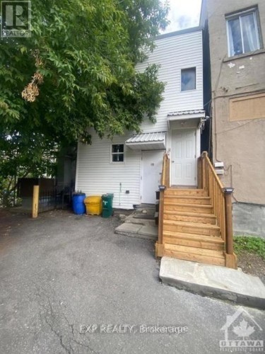 Entrance to Apartments