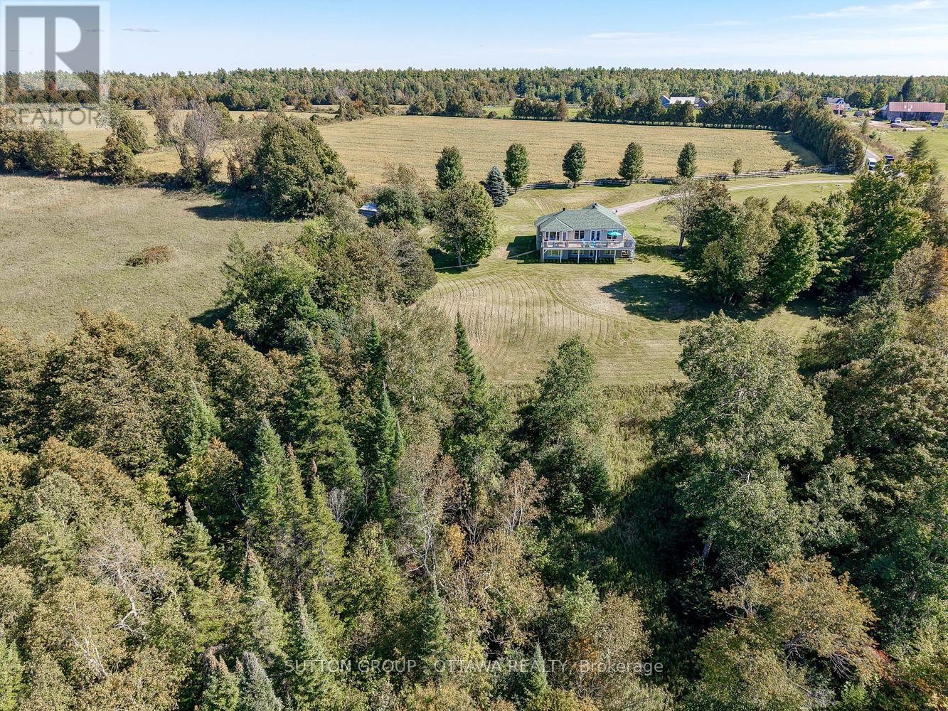 












610 3RD CONCESSION DALHOUSIE CONCESSION

,
Lanark Highlands,




Ontario
K0G1K0

