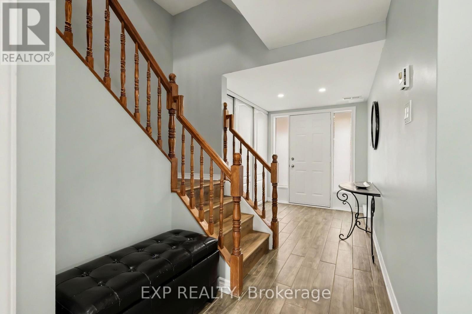 












1848 SUMMERFIELDS CRESCENT

,
Ottawa,




Ontario
K1C7B7

