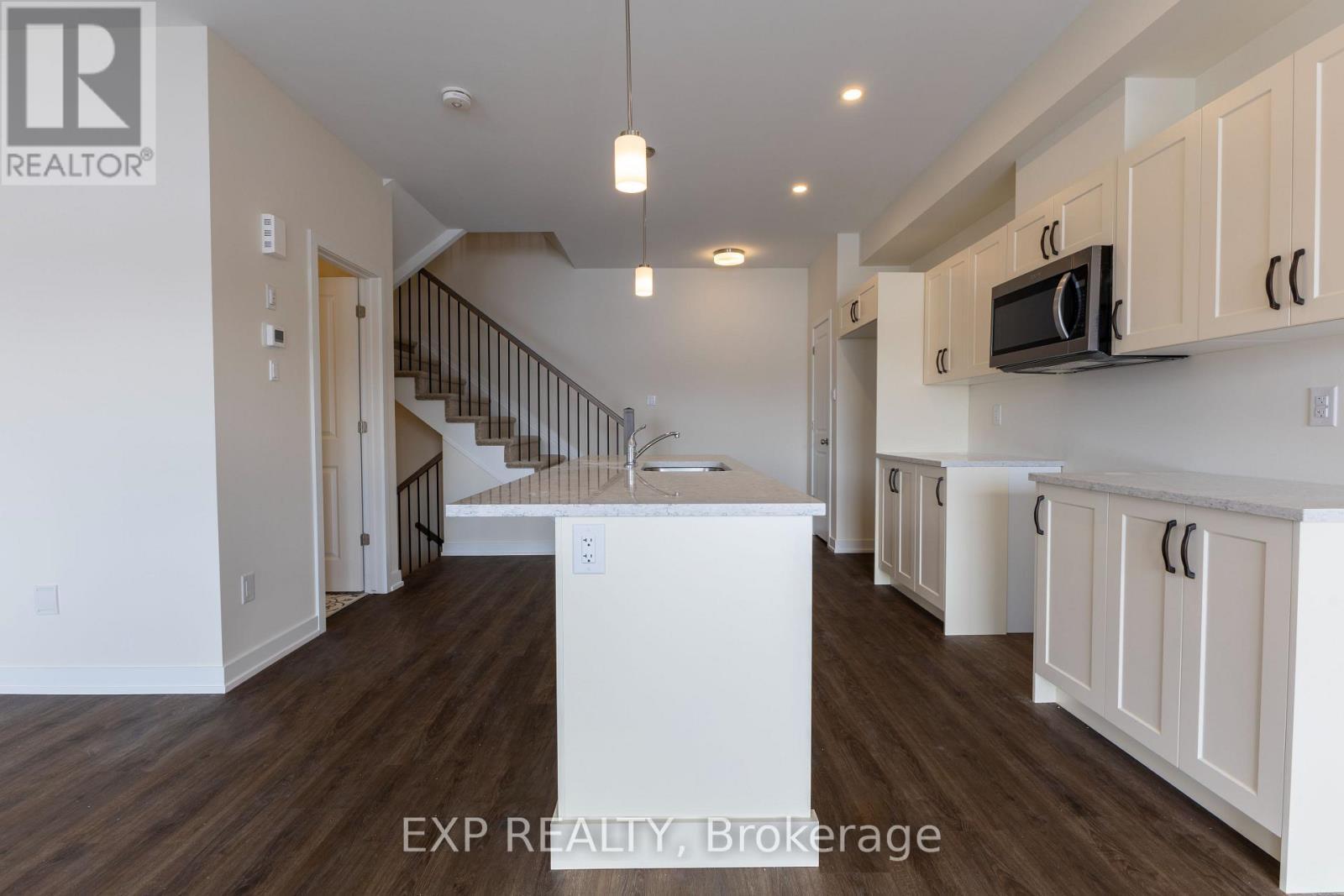 












1202 COPE DRIVE

,
Ottawa,




Ontario
K2S3C4

