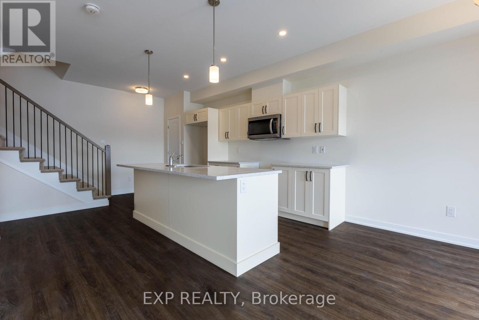 












1202 COPE DRIVE

,
Ottawa,




Ontario
K2S3C4

