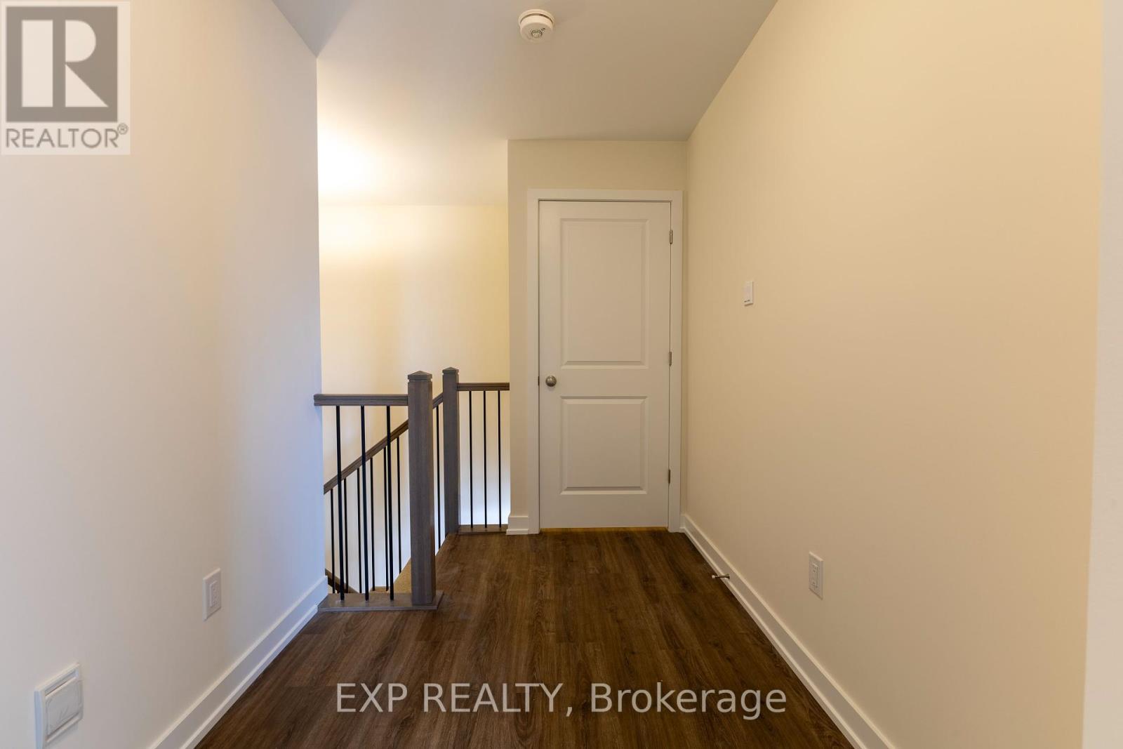 












1202 COPE DRIVE

,
Ottawa,




Ontario
K2S3C4

