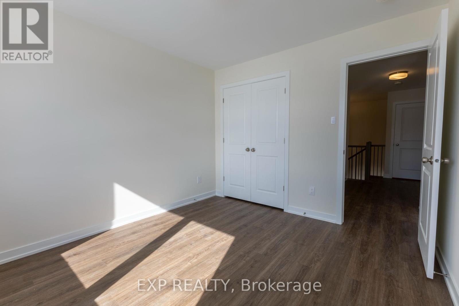 












1202 COPE DRIVE

,
Ottawa,




Ontario
K2S3C4


