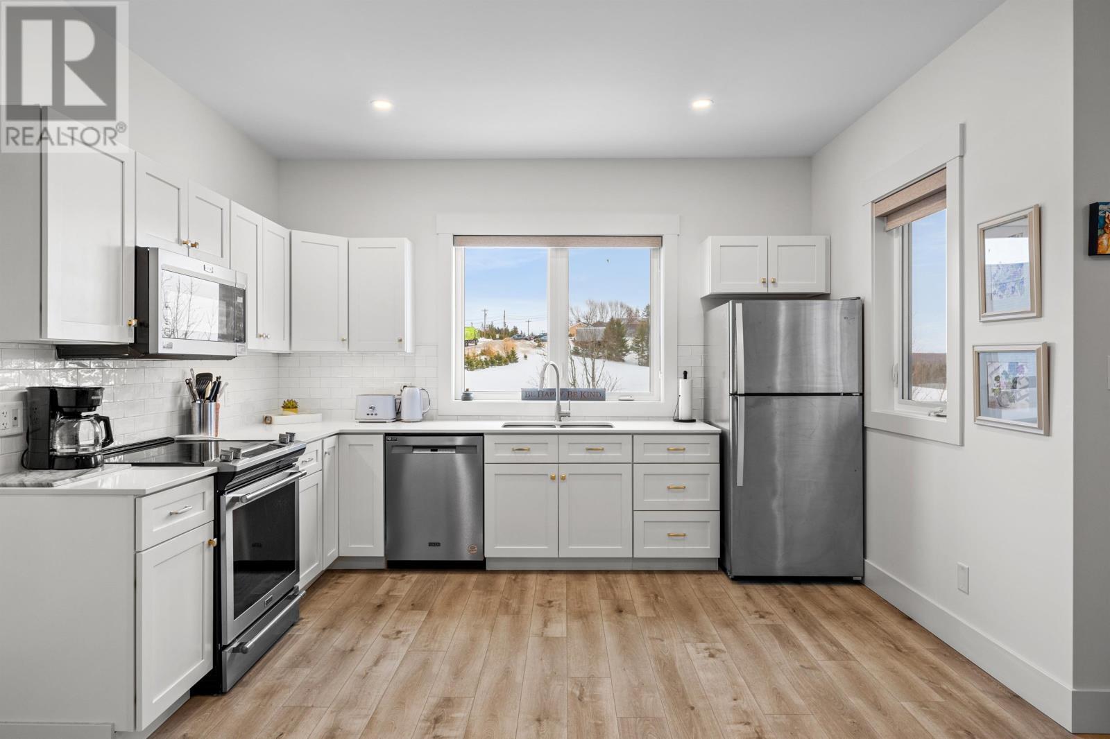 












402 19719 Route 2|UNIT 402

,
Hunter River,




Prince Edward Island
C0A1N0


