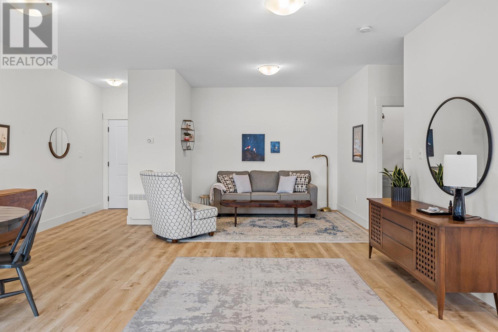 












402 19719 Route 2|UNIT 402

,
Hunter River,




Prince Edward Island
C0A1N0

