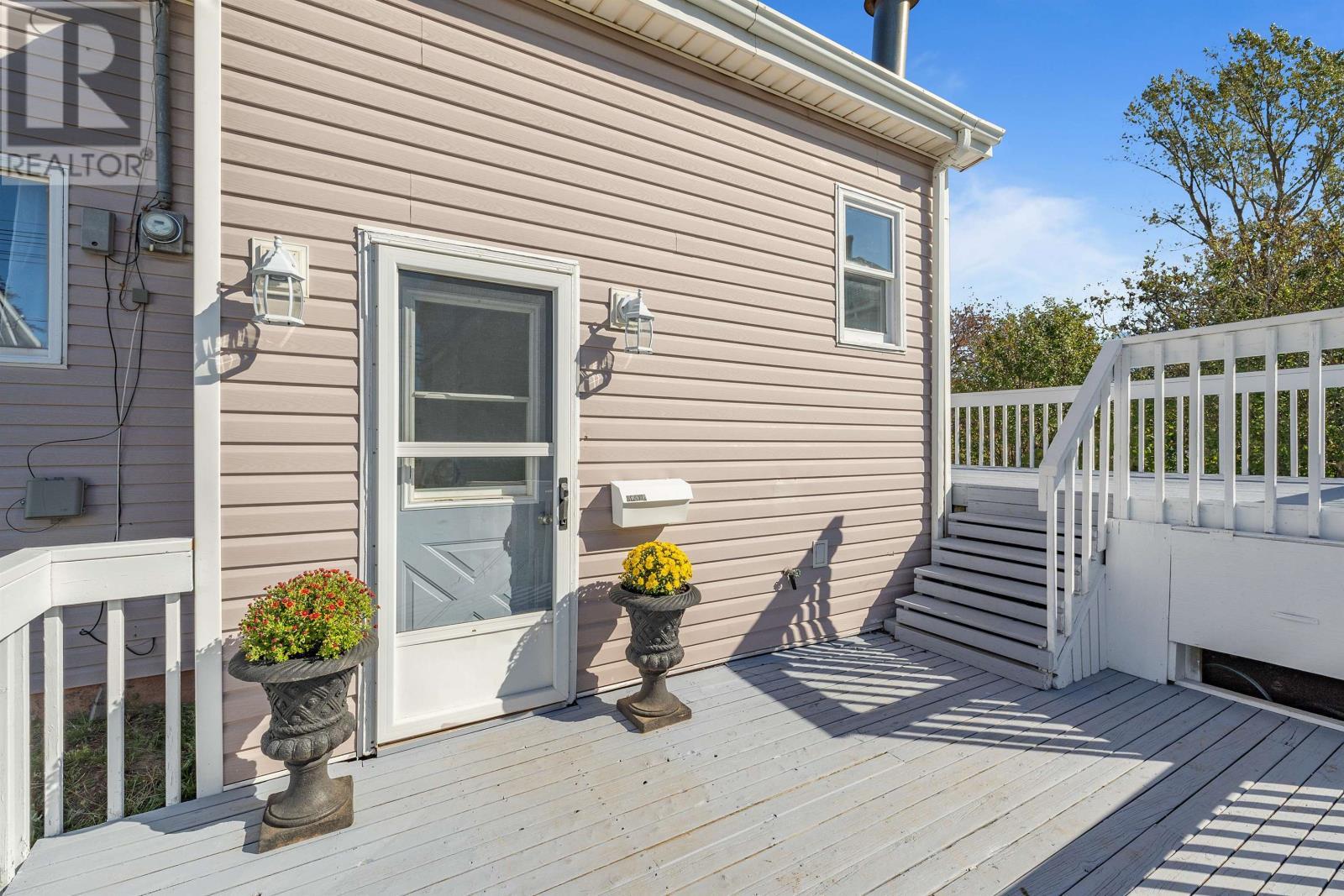 












439b Notre Dame Street

,
Summerside,




Prince Edward Island
C1N1S8

