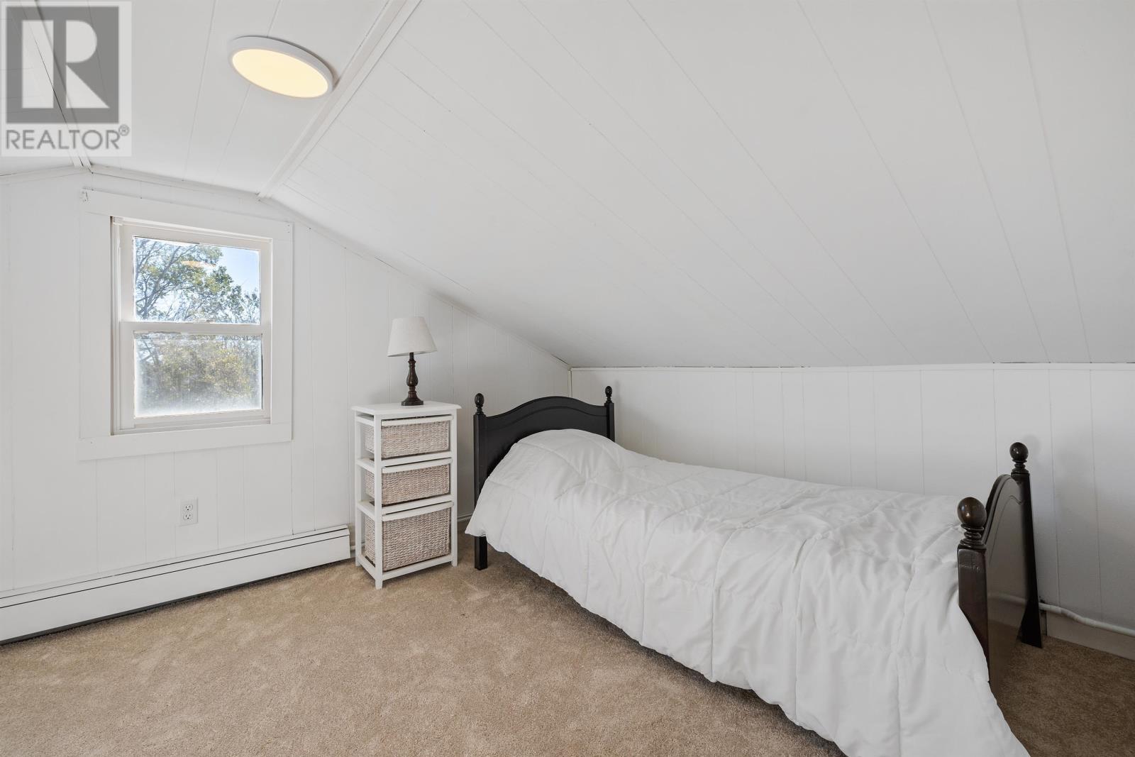 












439b Notre Dame Street

,
Summerside,




Prince Edward Island
C1N1S8

