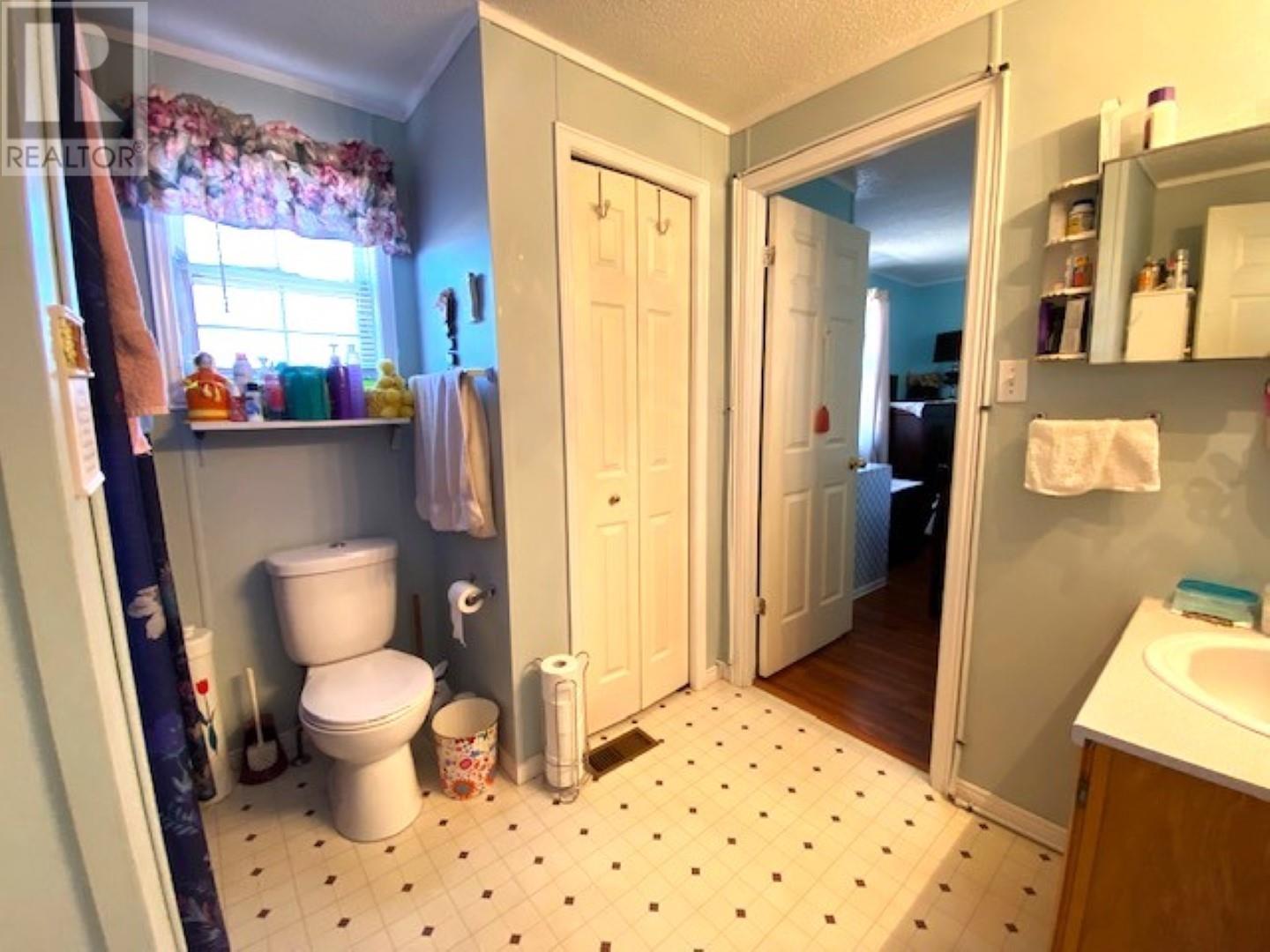 












25713 Rte 2

,
New Annan,




Prince Edward Island
C1N4J8

