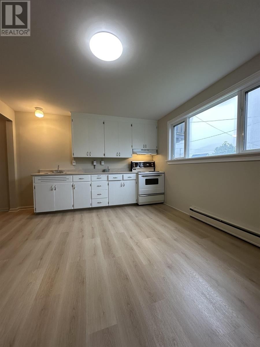 












394 Queen Street

,
Charlottetown,




Prince Edward Island
C1A7N9

