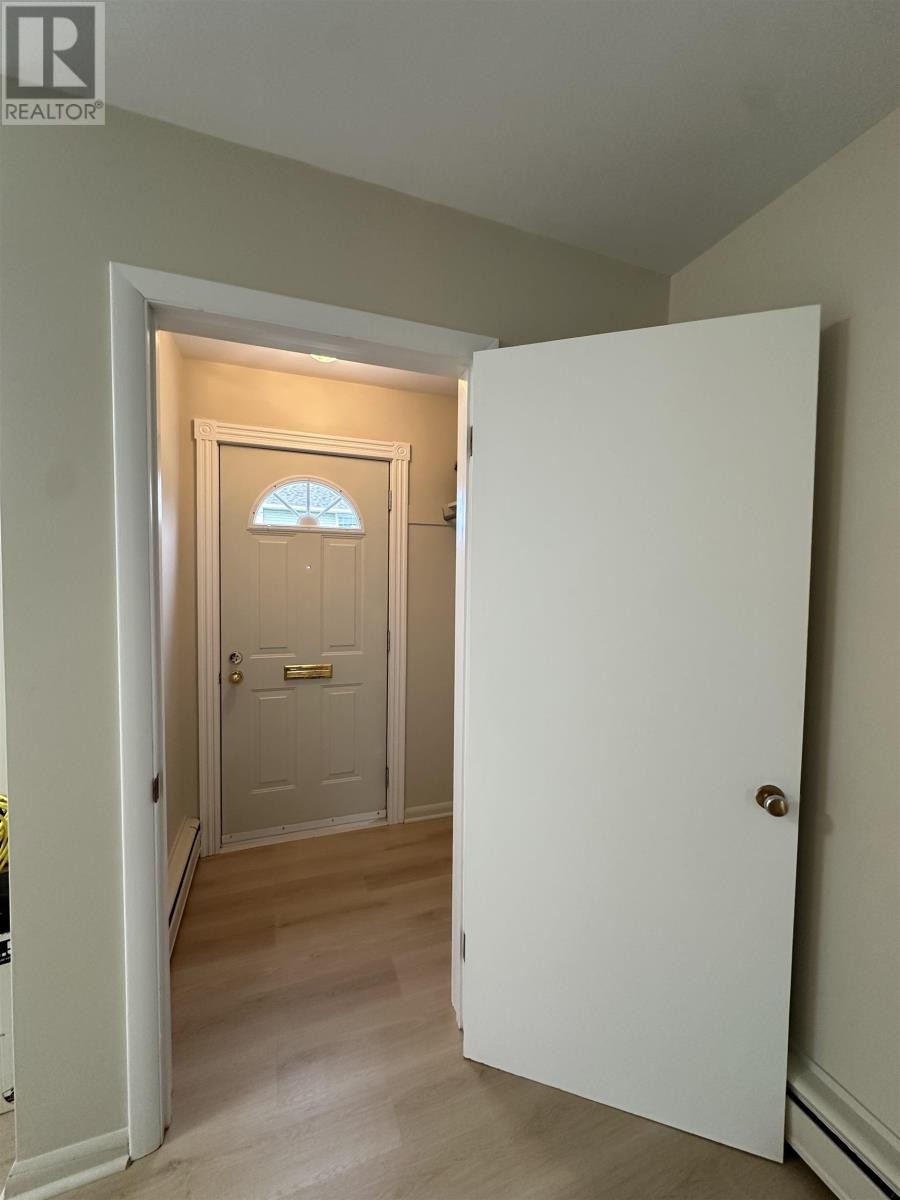 












394 Queen Street

,
Charlottetown,




Prince Edward Island
C1A7N9

