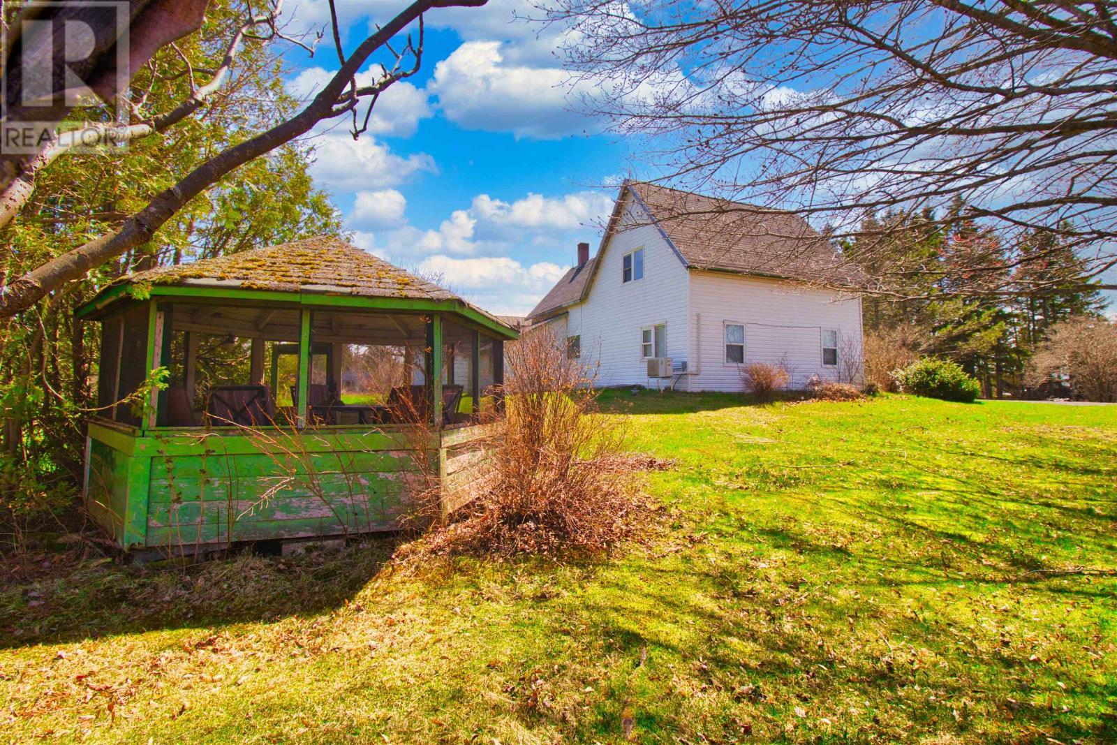 












48 Brookside Road

,
Wellington,




Prince Edward Island
C0B2E0

