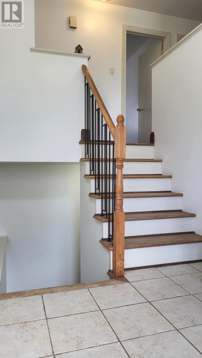 












60 Hutchinson Court

,
Charlottetown,




Prince Edward Island
C1A8H7


