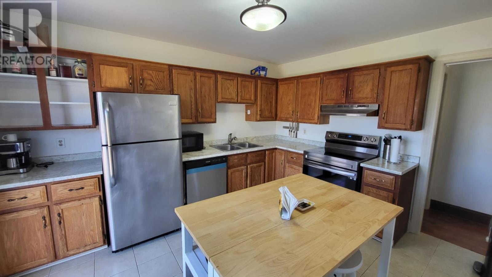 












60 Hutchinson Court

,
Charlottetown,




Prince Edward Island
C1A8H7

