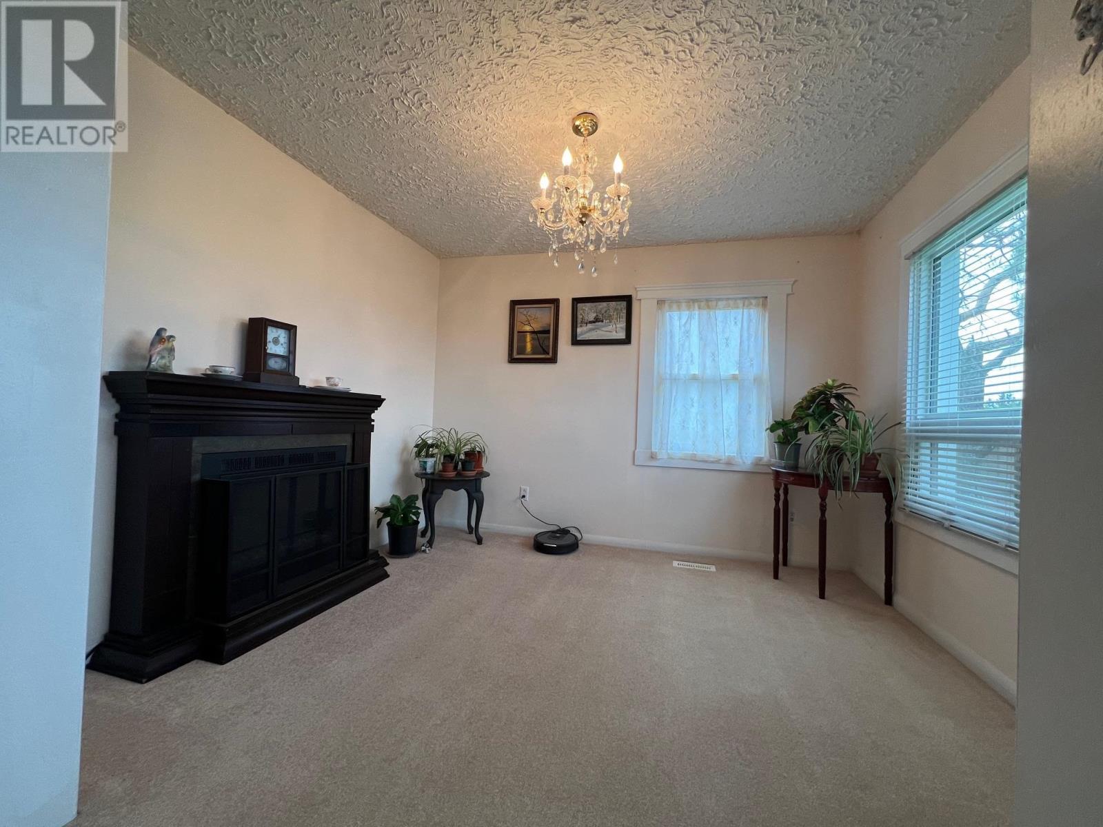 












531 Central Street

,
Summerside,




Prince Edward Island
C1N4J8

