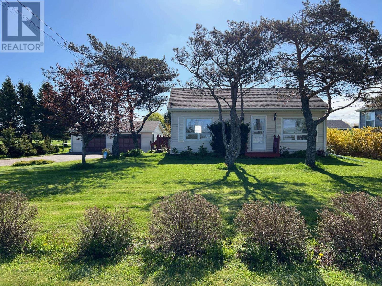 












531 Central Street

,
Summerside,




Prince Edward Island
C1N4J8

