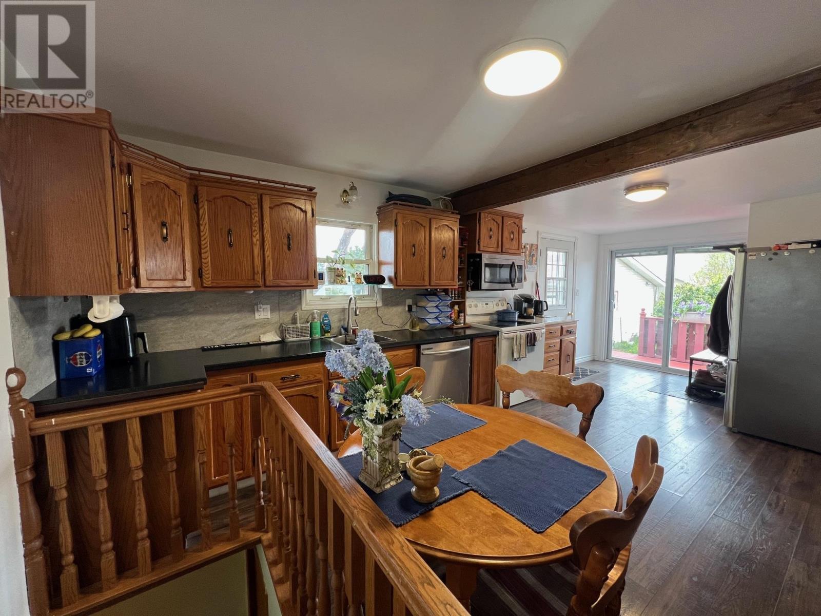 












531 Central Street

,
Summerside,




Prince Edward Island
C1N4J8

