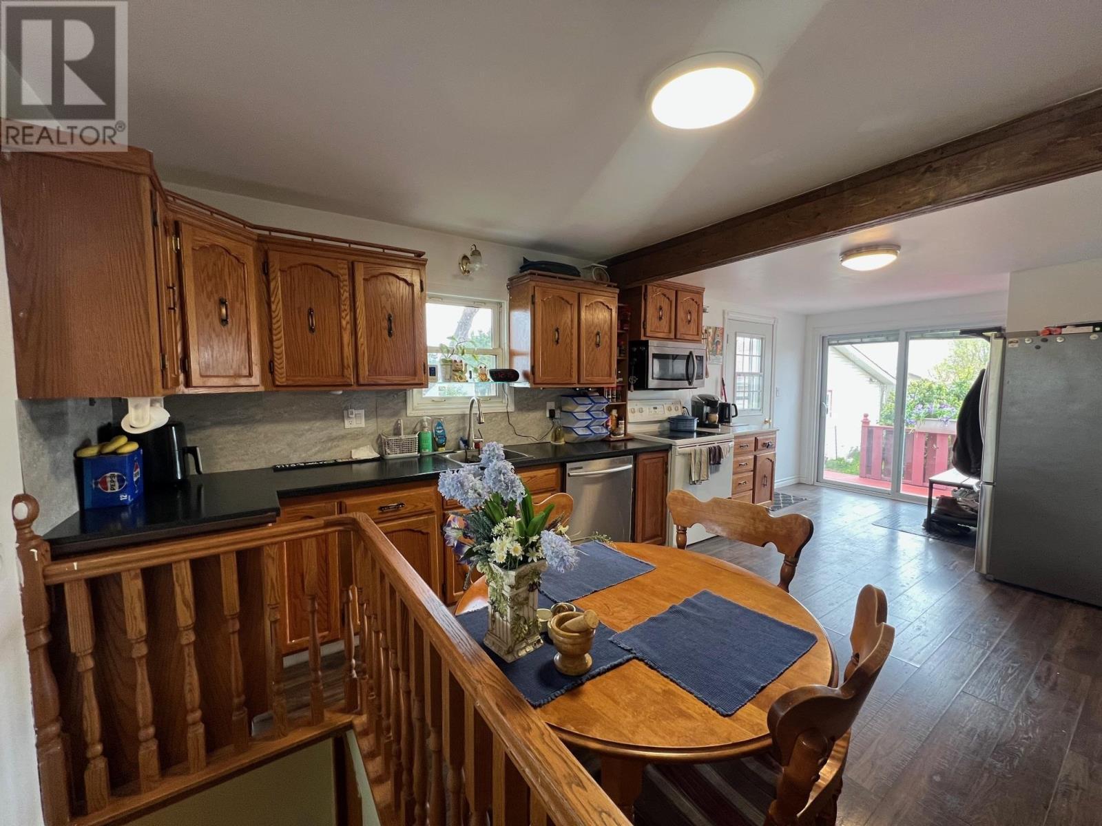 












531 Central Street

,
Summerside,




Prince Edward Island
C1N4J8

