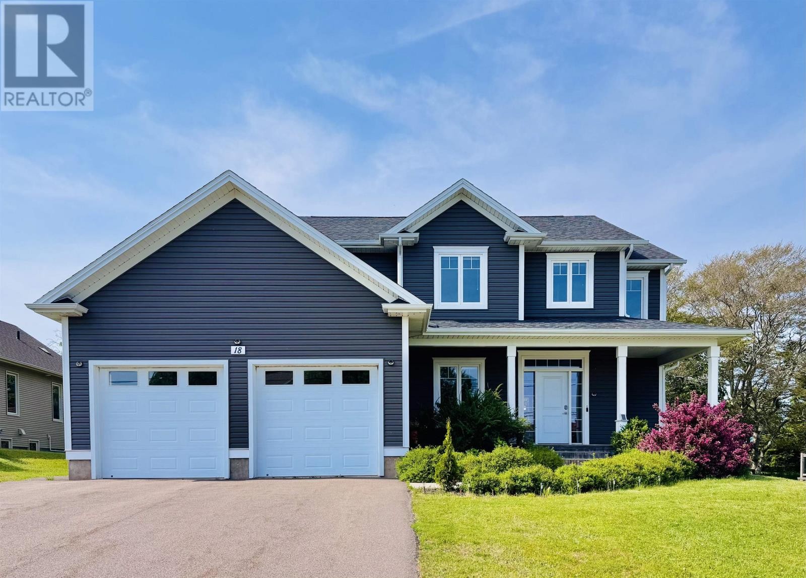 












18 Pembroke Crescent

,
Stratford,




Prince Edward Island
C1B0H9

