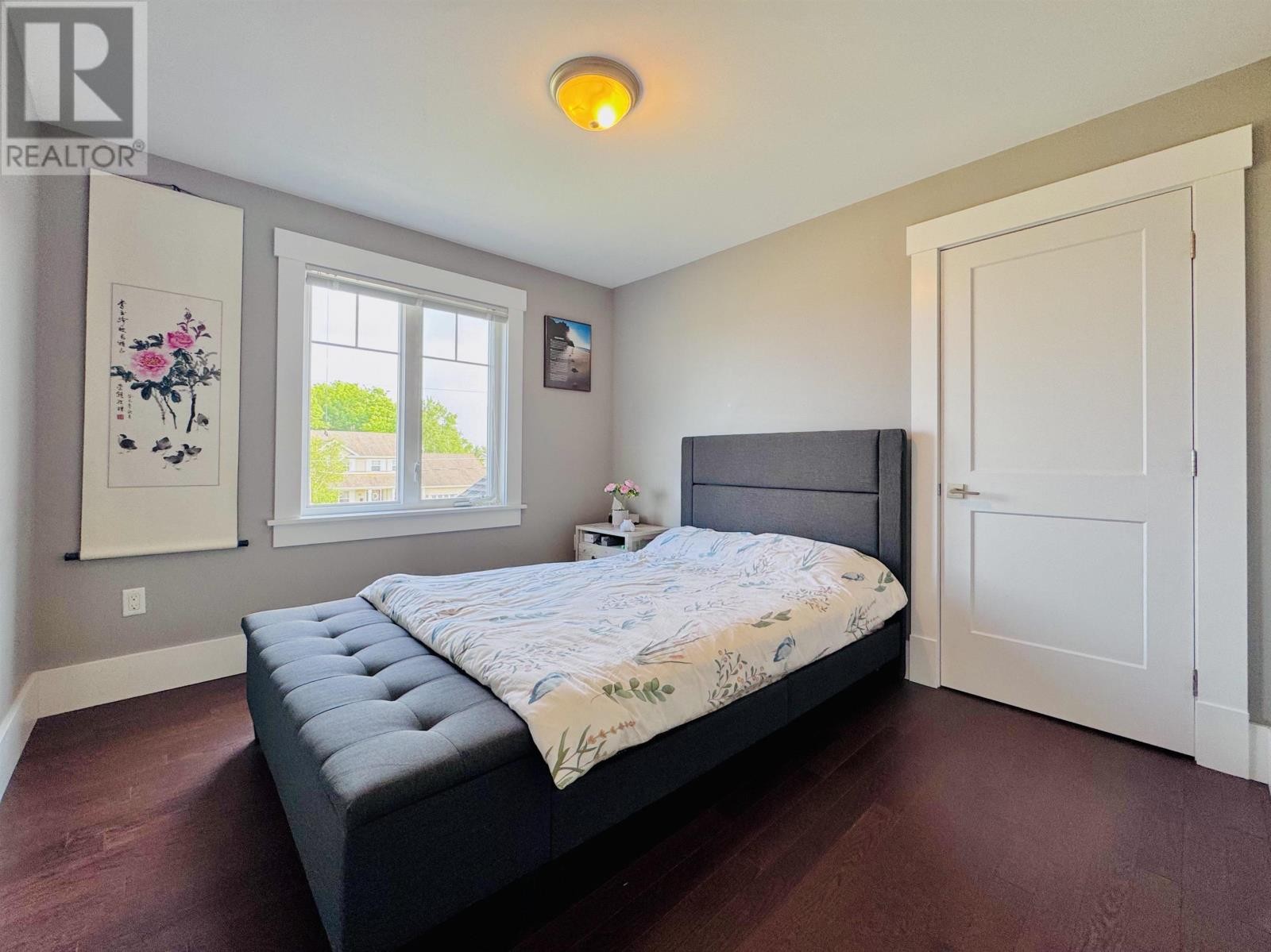 












18 Pembroke Crescent

,
Stratford,




Prince Edward Island
C1B0H9

