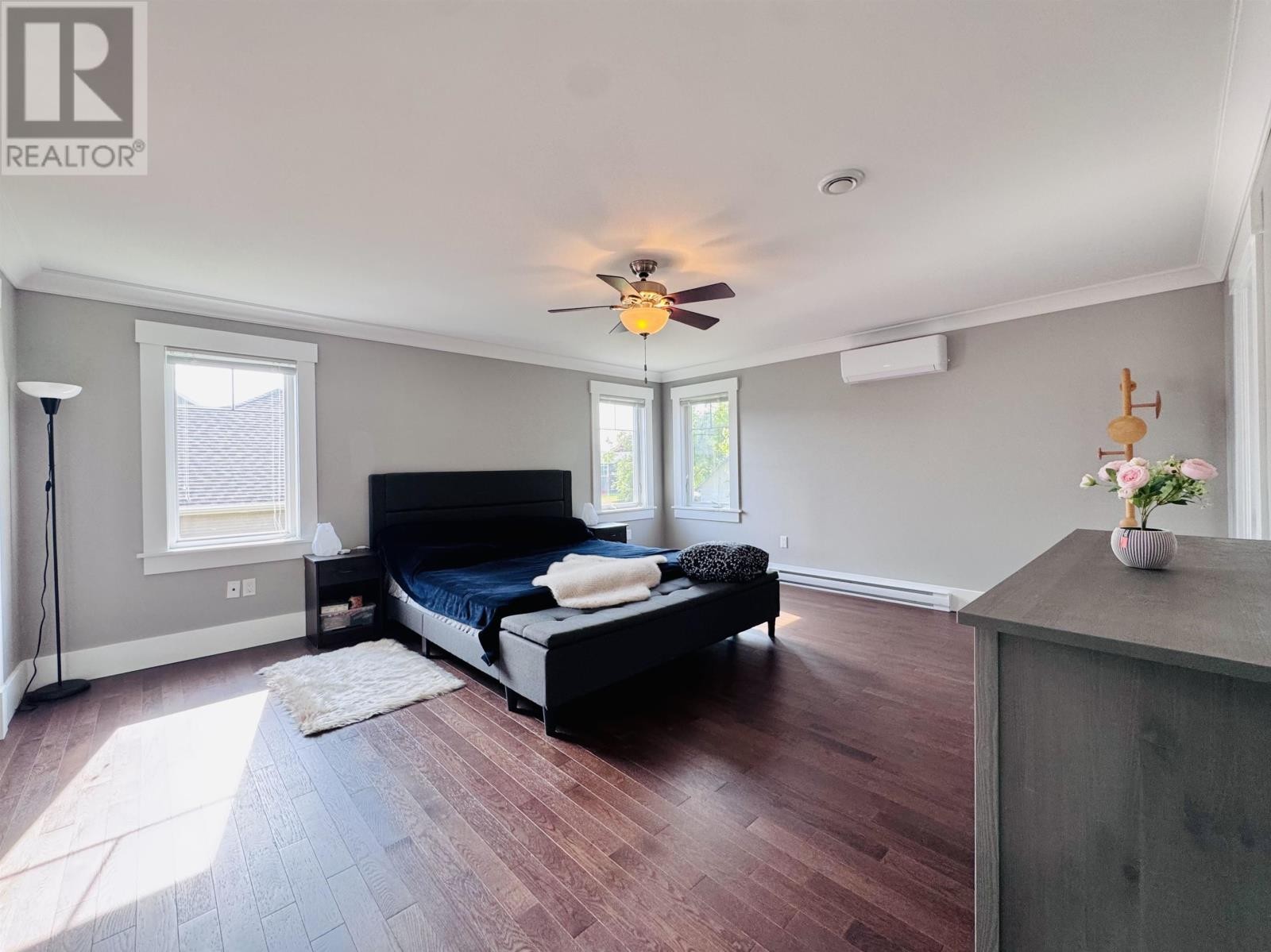 












18 Pembroke Crescent

,
Stratford,




Prince Edward Island
C1B0H9

