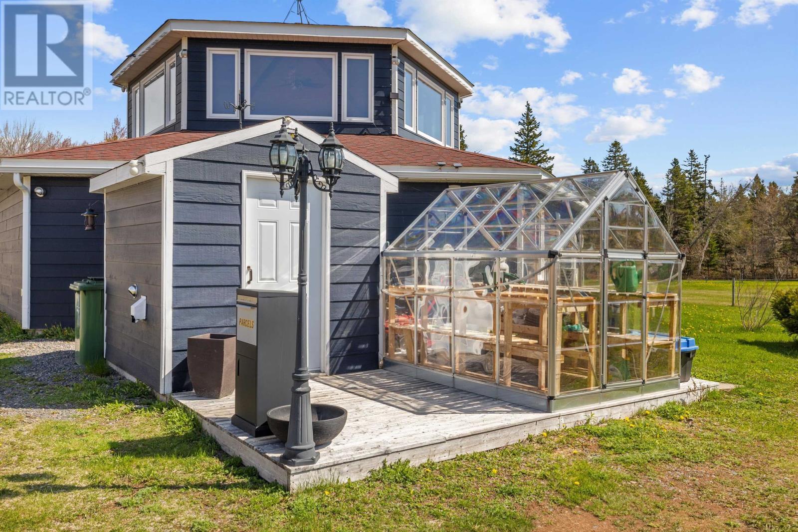 












5225 48 ROAD

,
Cardigan,




Prince Edward Island
C0A1G0

