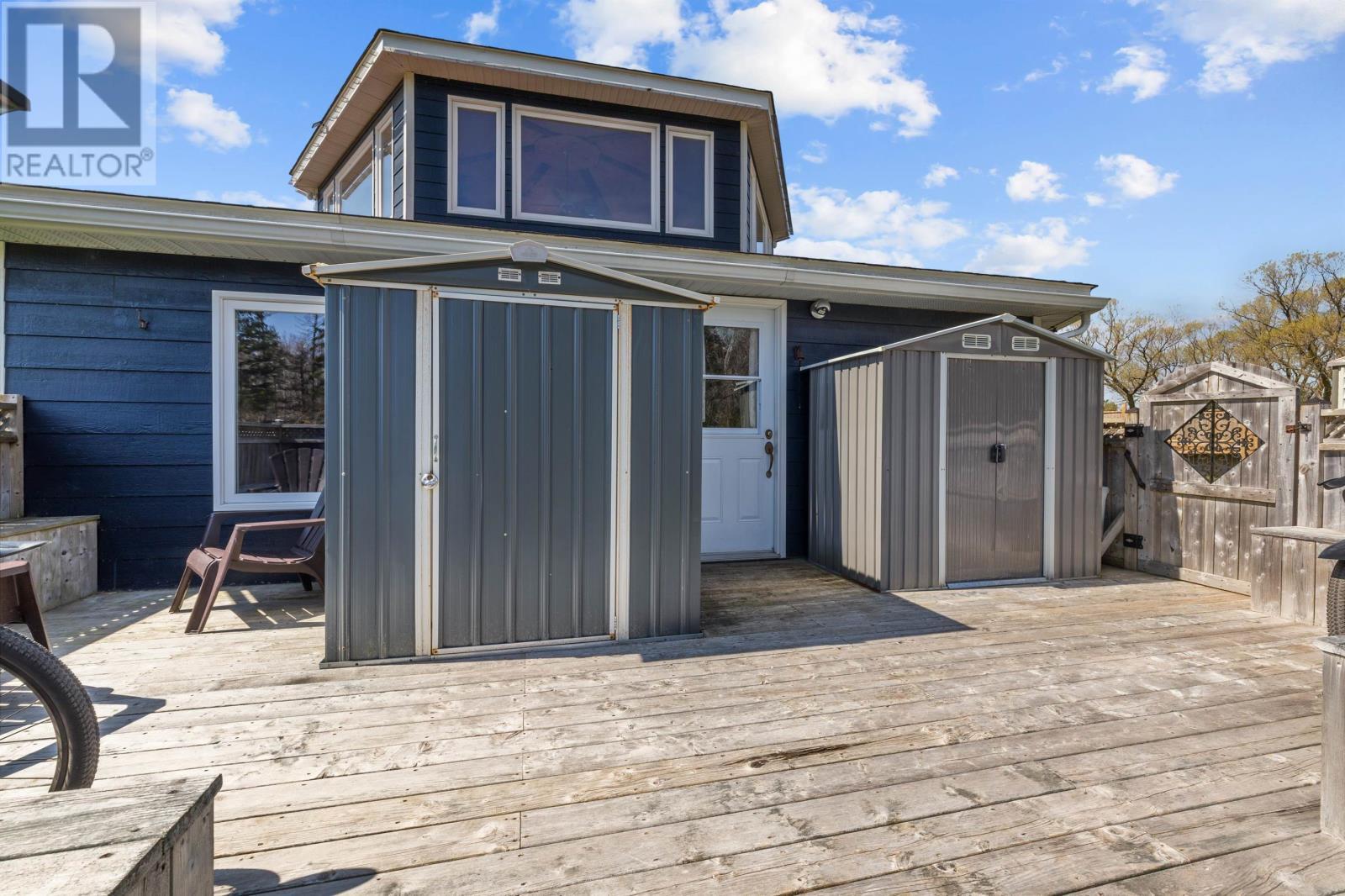 












5225 48 ROAD

,
Cardigan,




Prince Edward Island
C0A1G0

