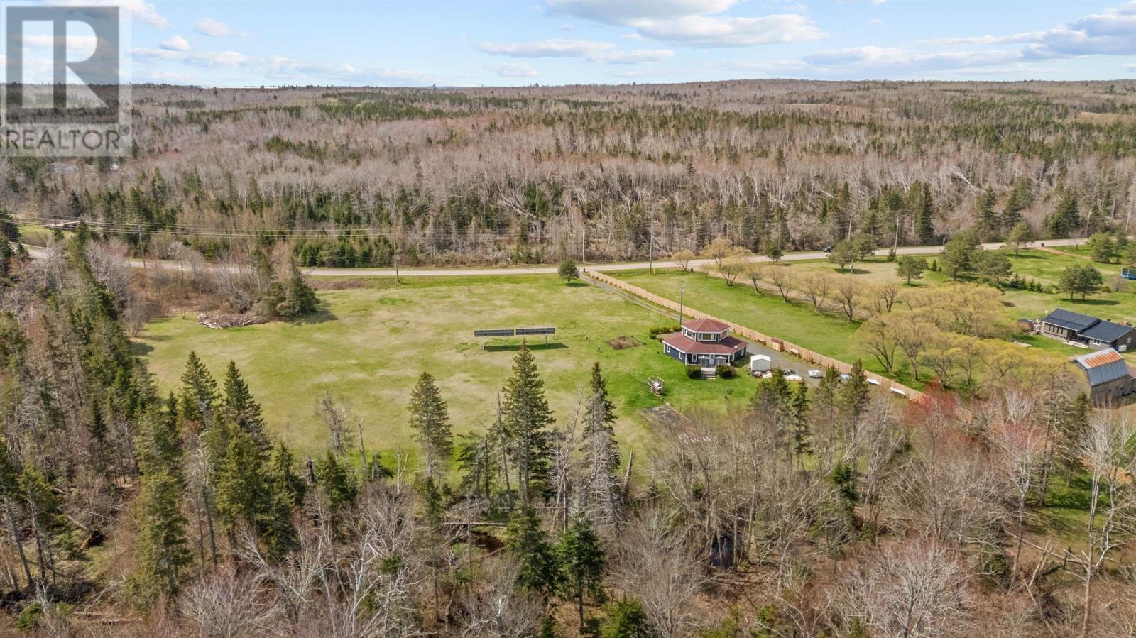 












5225 48 ROAD

,
Cardigan,




Prince Edward Island
C0A1G0

