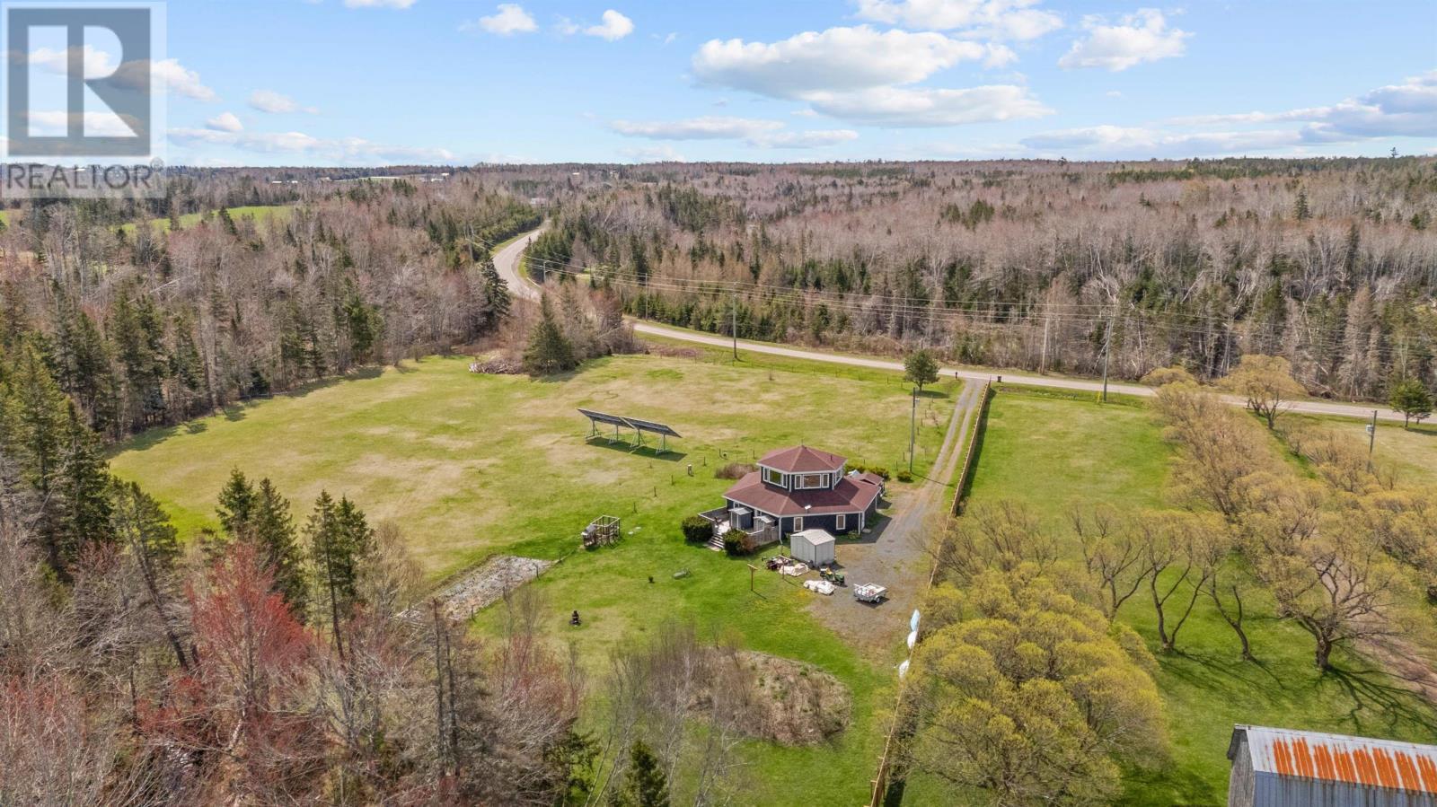 












5225 48 ROAD

,
Cardigan,




Prince Edward Island
C0A1G0

