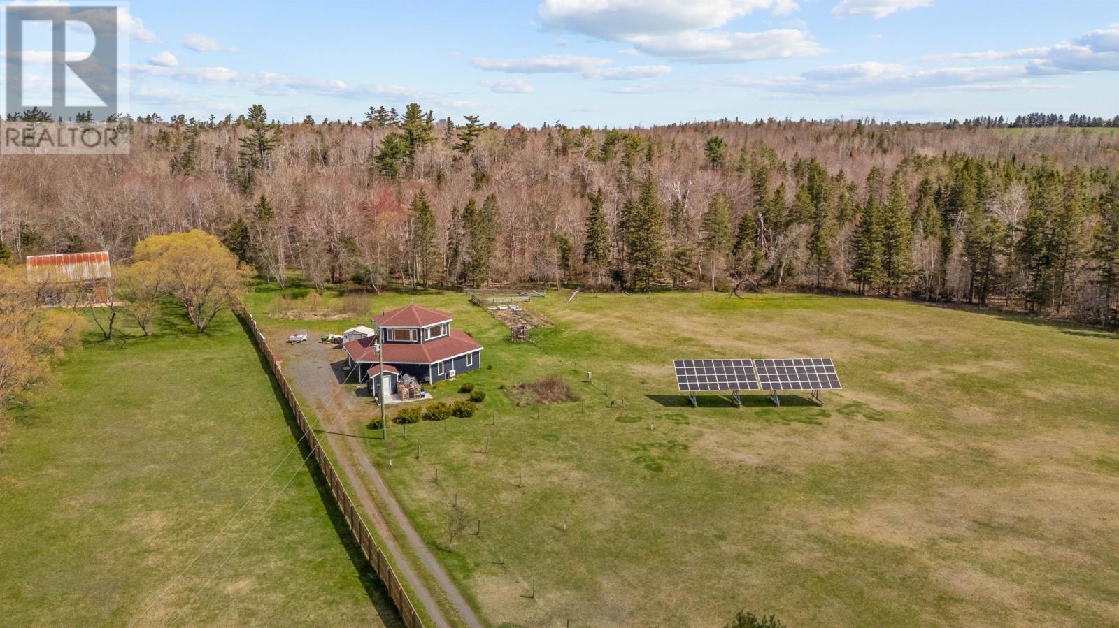 












5225 48 ROAD

,
Cardigan,




Prince Edward Island
C0A1G0

