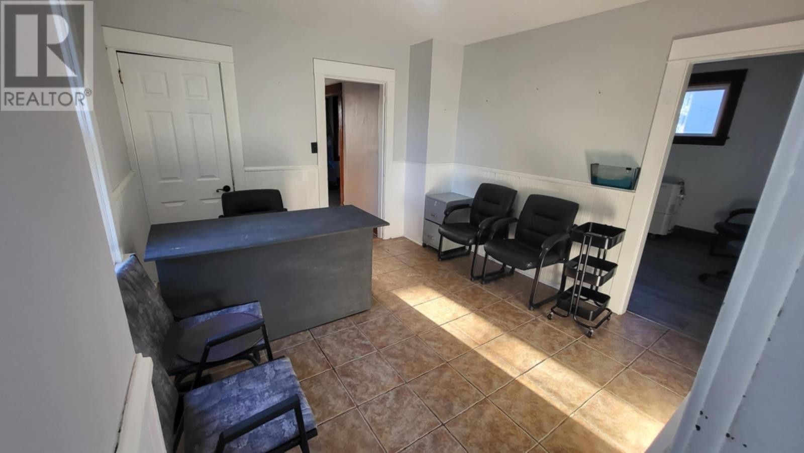 












142 Longworth

,
Charlottetown,




Prince Edward Island
C1A5B3

