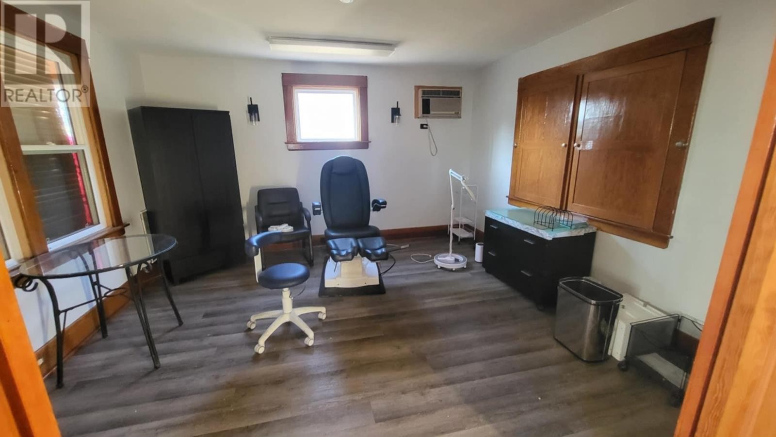 












142 Longworth

,
Charlottetown,




Prince Edward Island
C1A5B3

