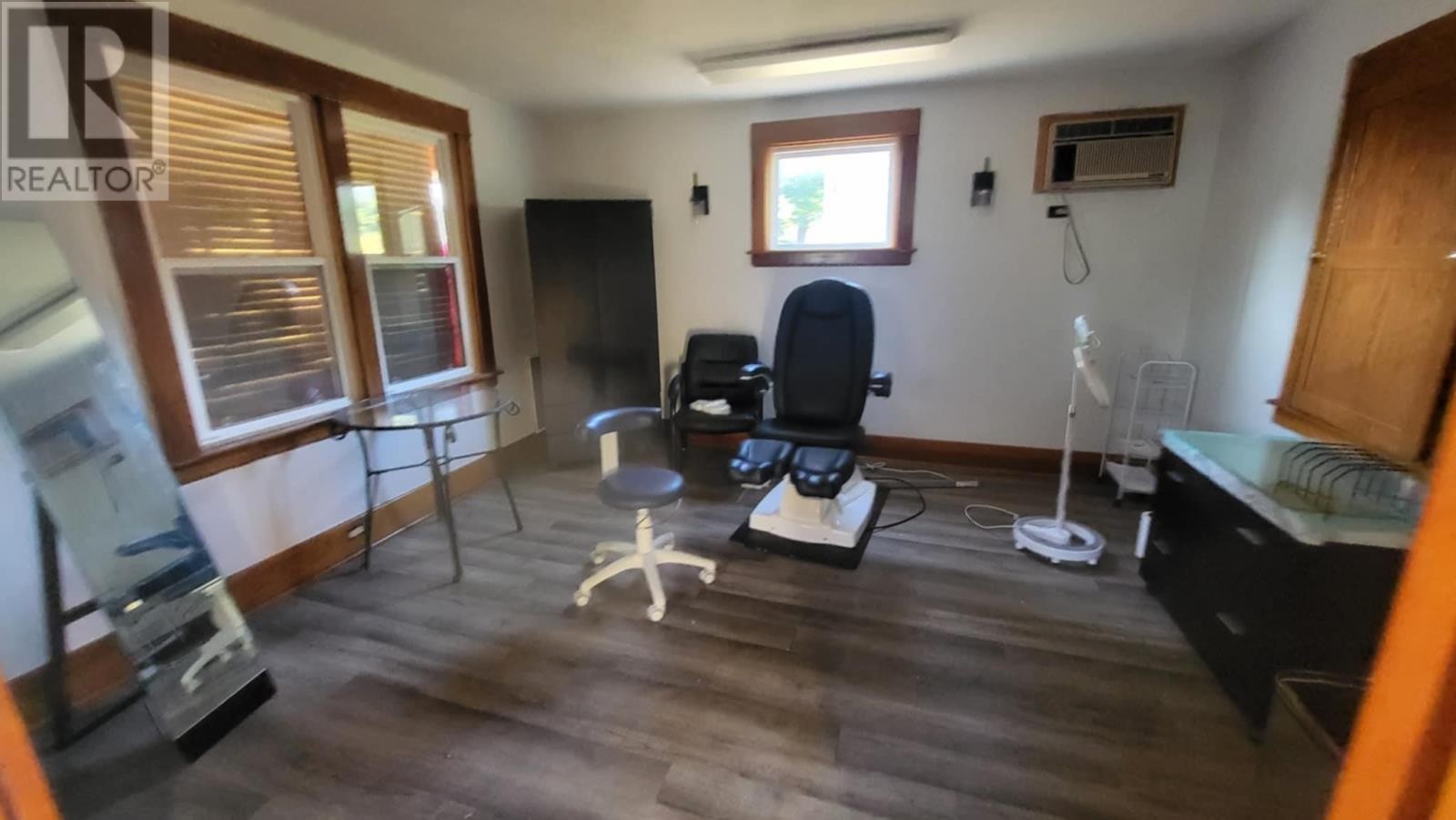 












142 Longworth

,
Charlottetown,




Prince Edward Island
C1A5B3

