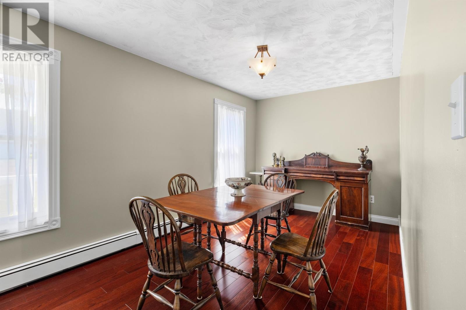 












260 Walker Avenue

,
Summerside,




Prince Edward Island
C1N4W8

