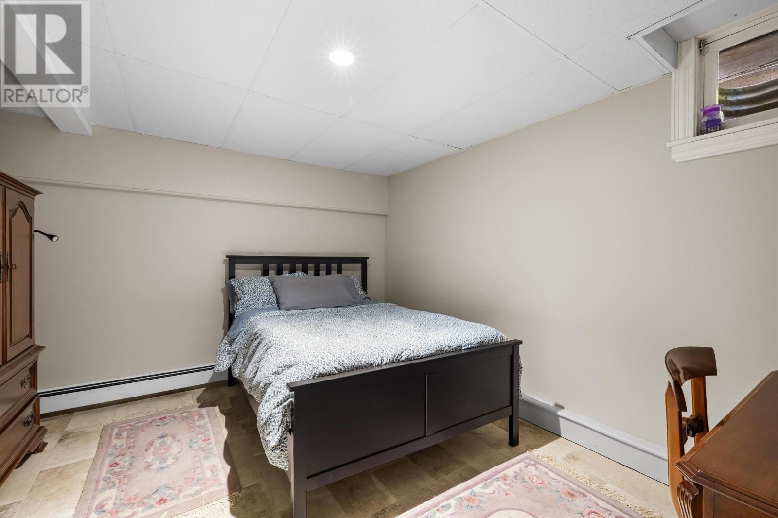 












260 Walker Avenue

,
Summerside,




Prince Edward Island
C1N4W8

