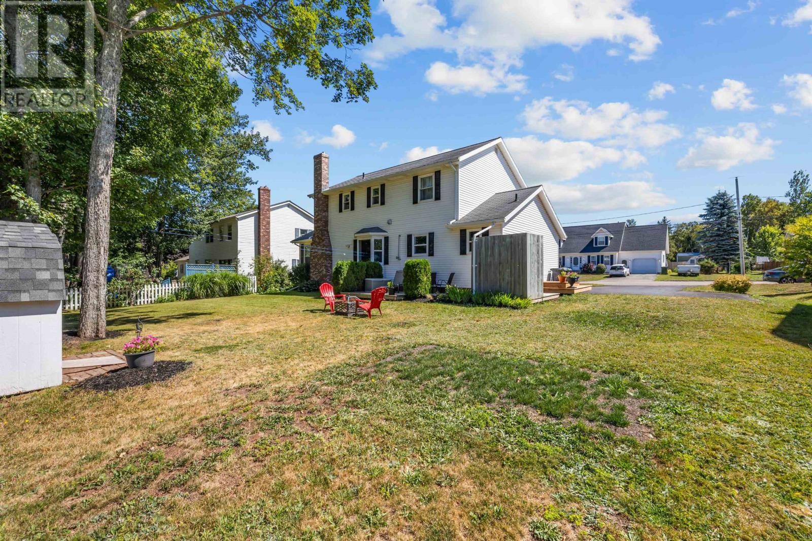 












260 Walker Avenue

,
Summerside,




Prince Edward Island
C1N4W8

