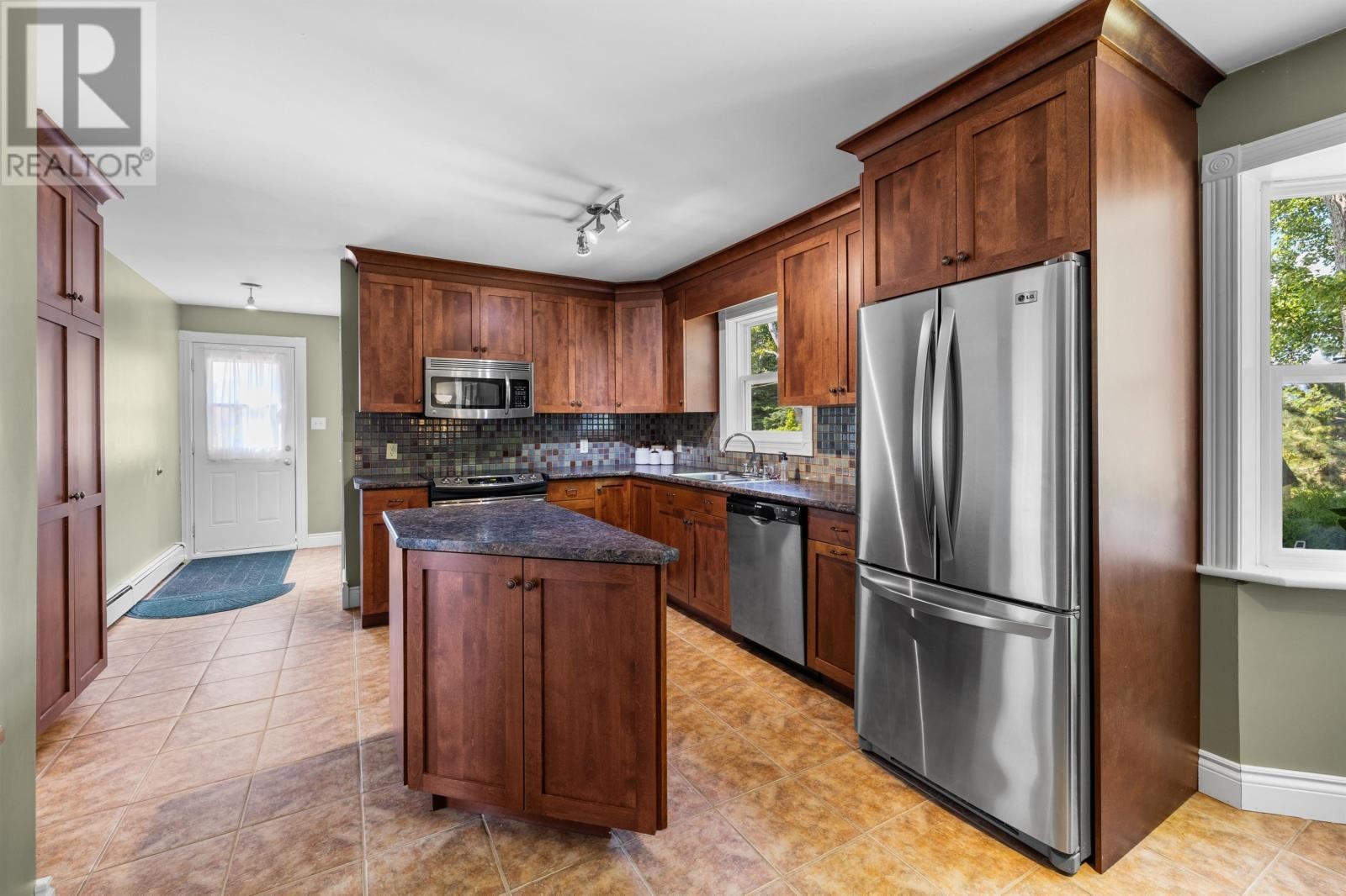 












260 Walker Avenue

,
Summerside,




Prince Edward Island
C1N4W8

