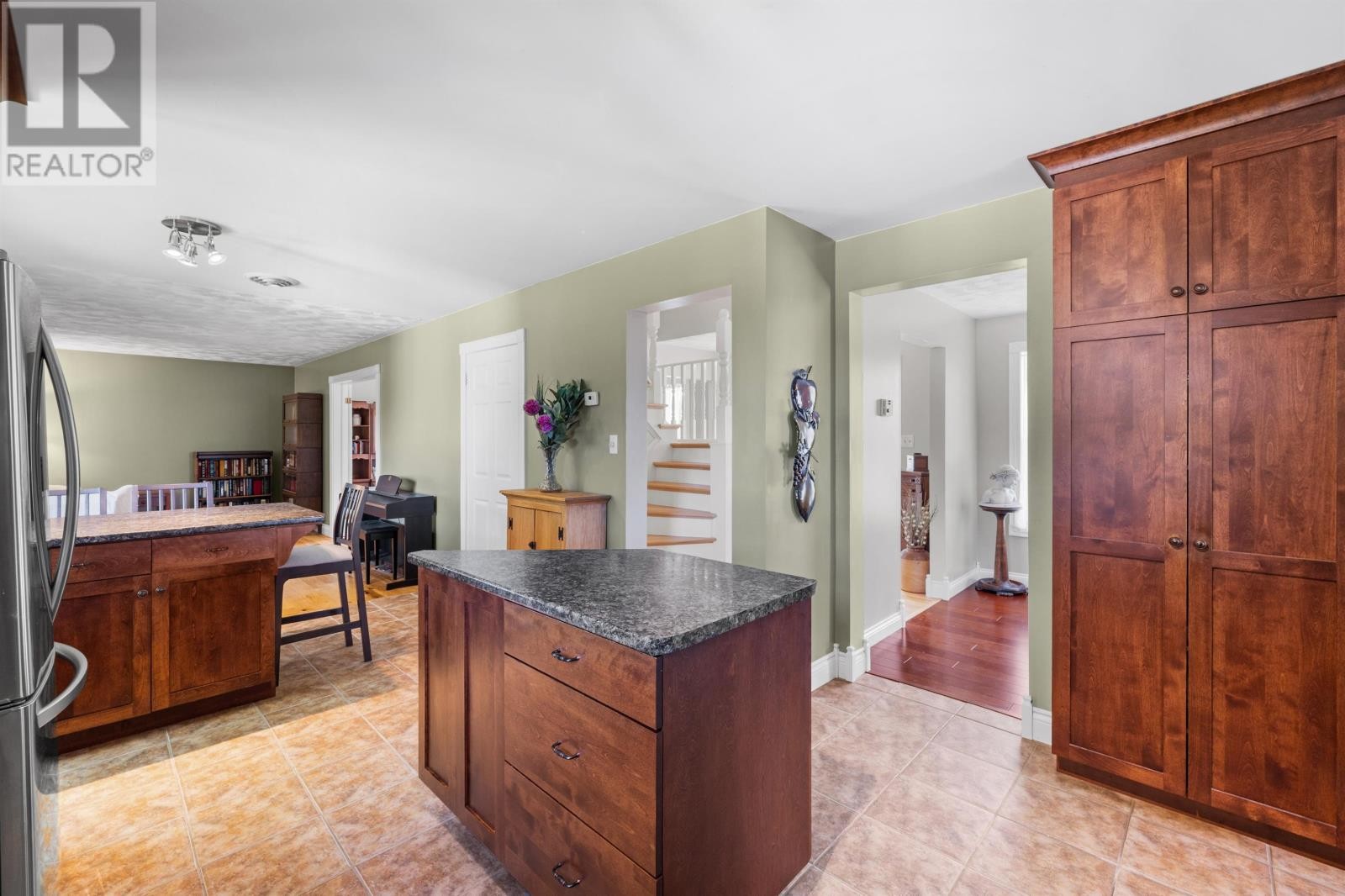 












260 Walker Avenue

,
Summerside,




Prince Edward Island
C1N4W8

