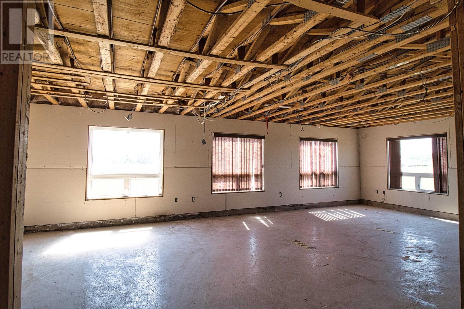 












26172 Route 2

,
Travellers Rest,




Prince Edward Island
C1N5L3

