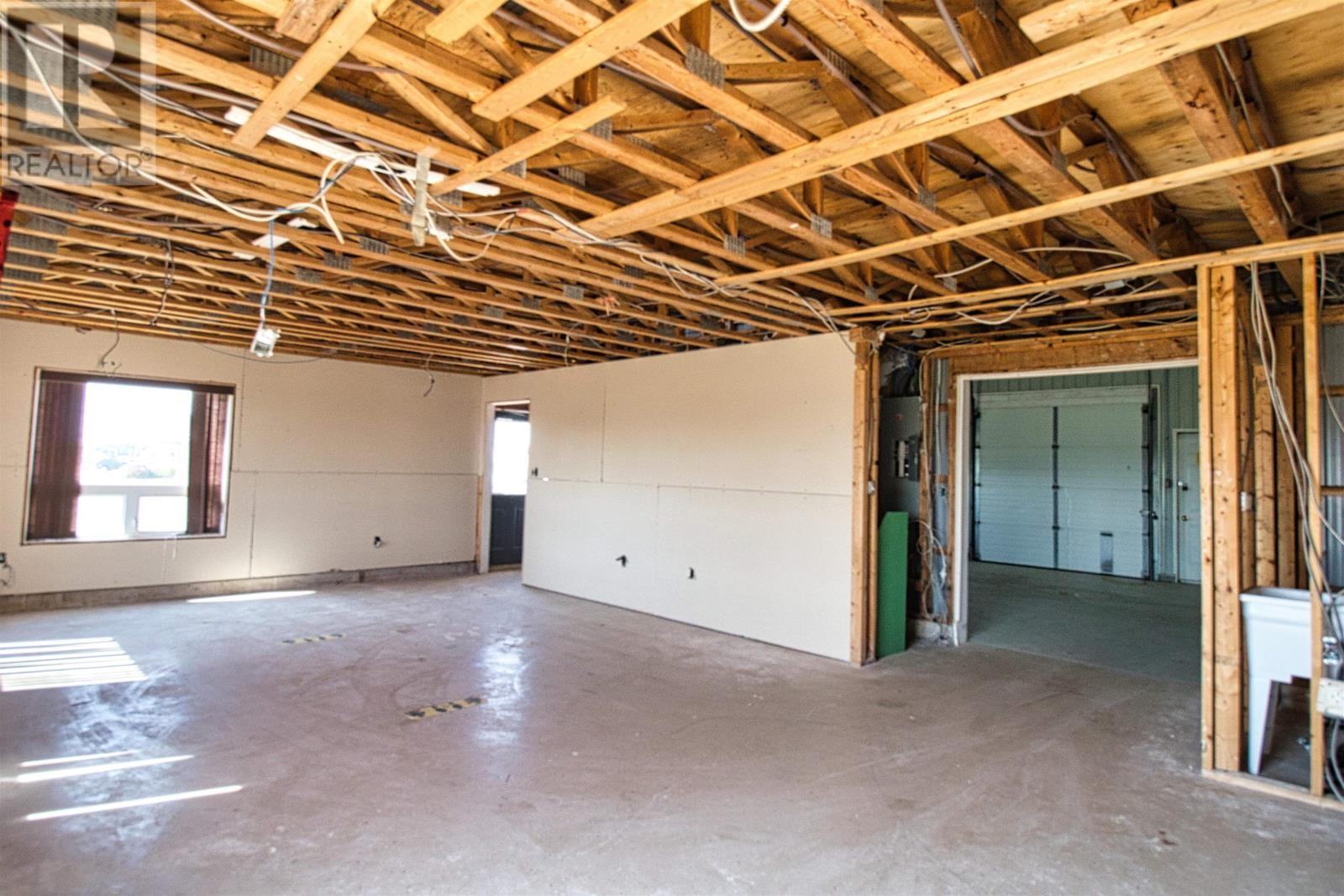 












26172 Route 2

,
Travellers Rest,




Prince Edward Island
C1N5L3

