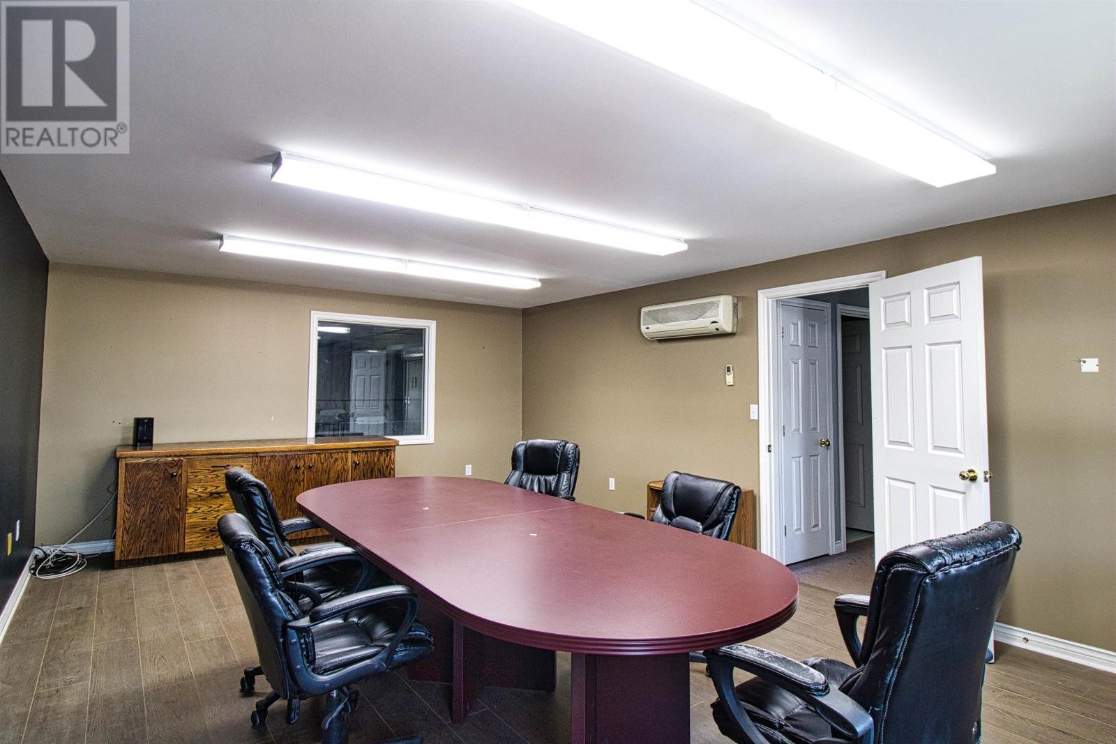 












26172 Route 2

,
Travellers Rest,




Prince Edward Island
C1N5L3

