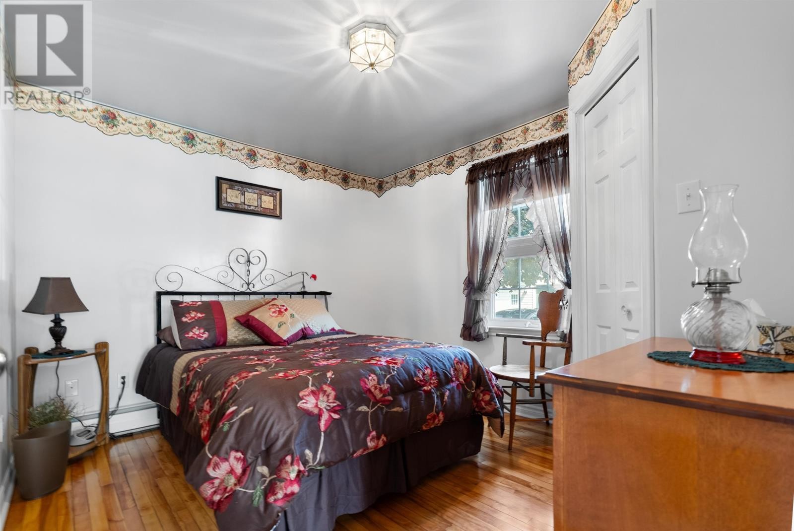 












254 South Drive

,
Summerside,




Prince Edward Island
C1N3Y9


