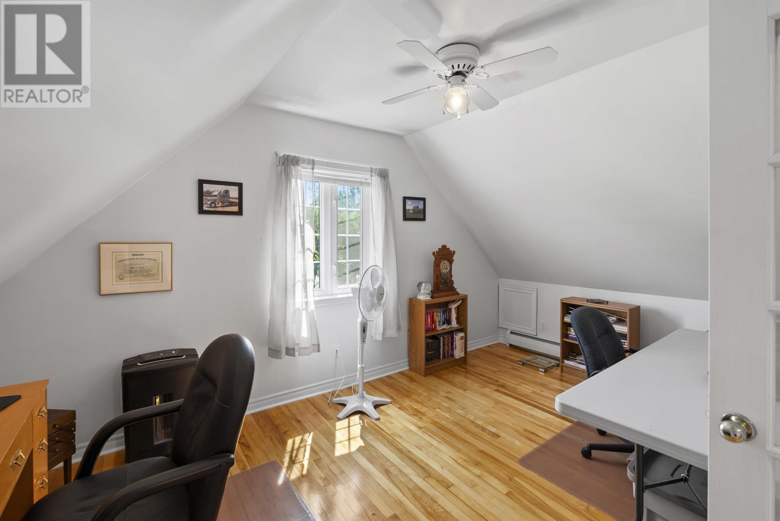 












254 South Drive

,
Summerside,




Prince Edward Island
C1N3Y9

