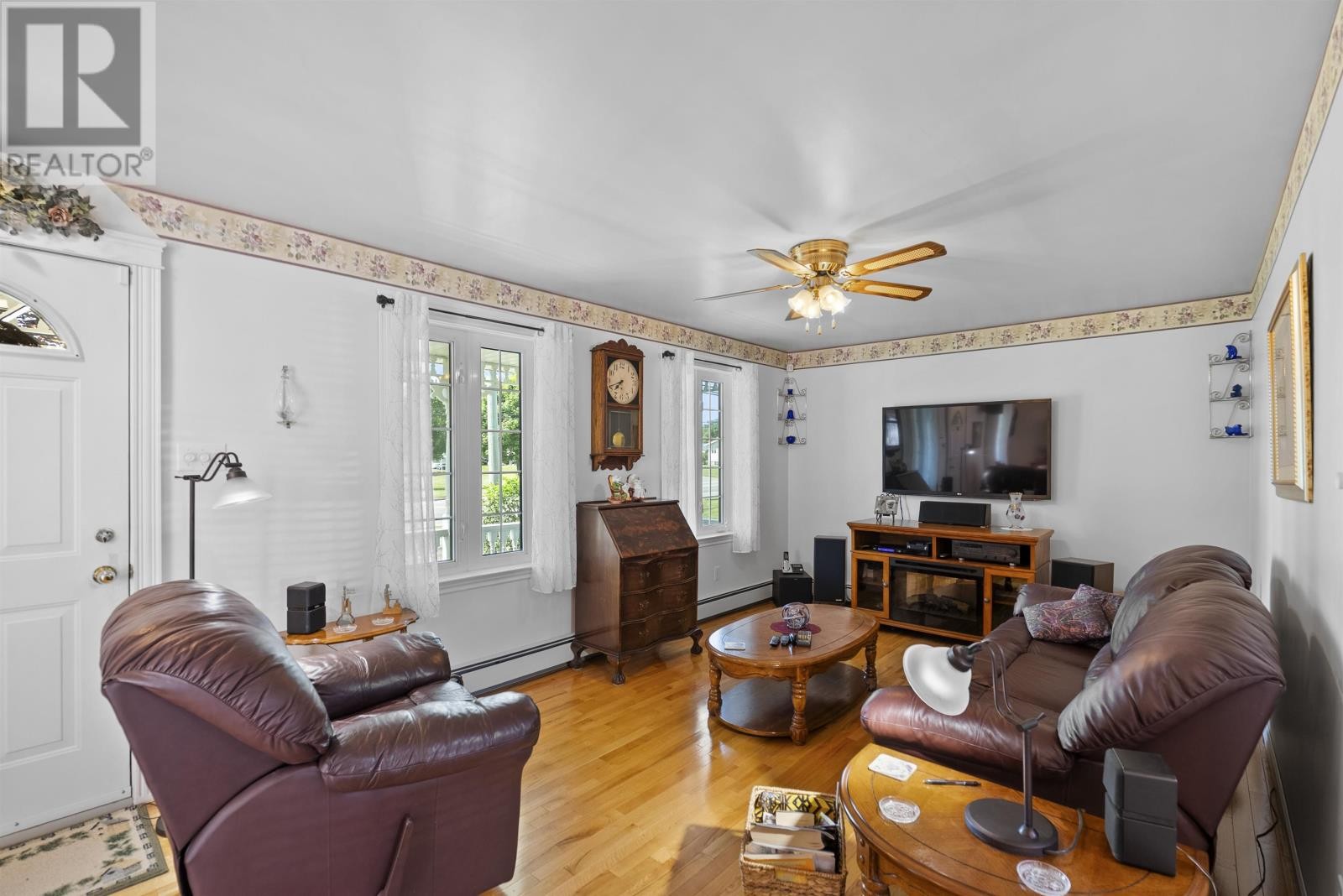 












254 South Drive

,
Summerside,




Prince Edward Island
C1N3Y9

