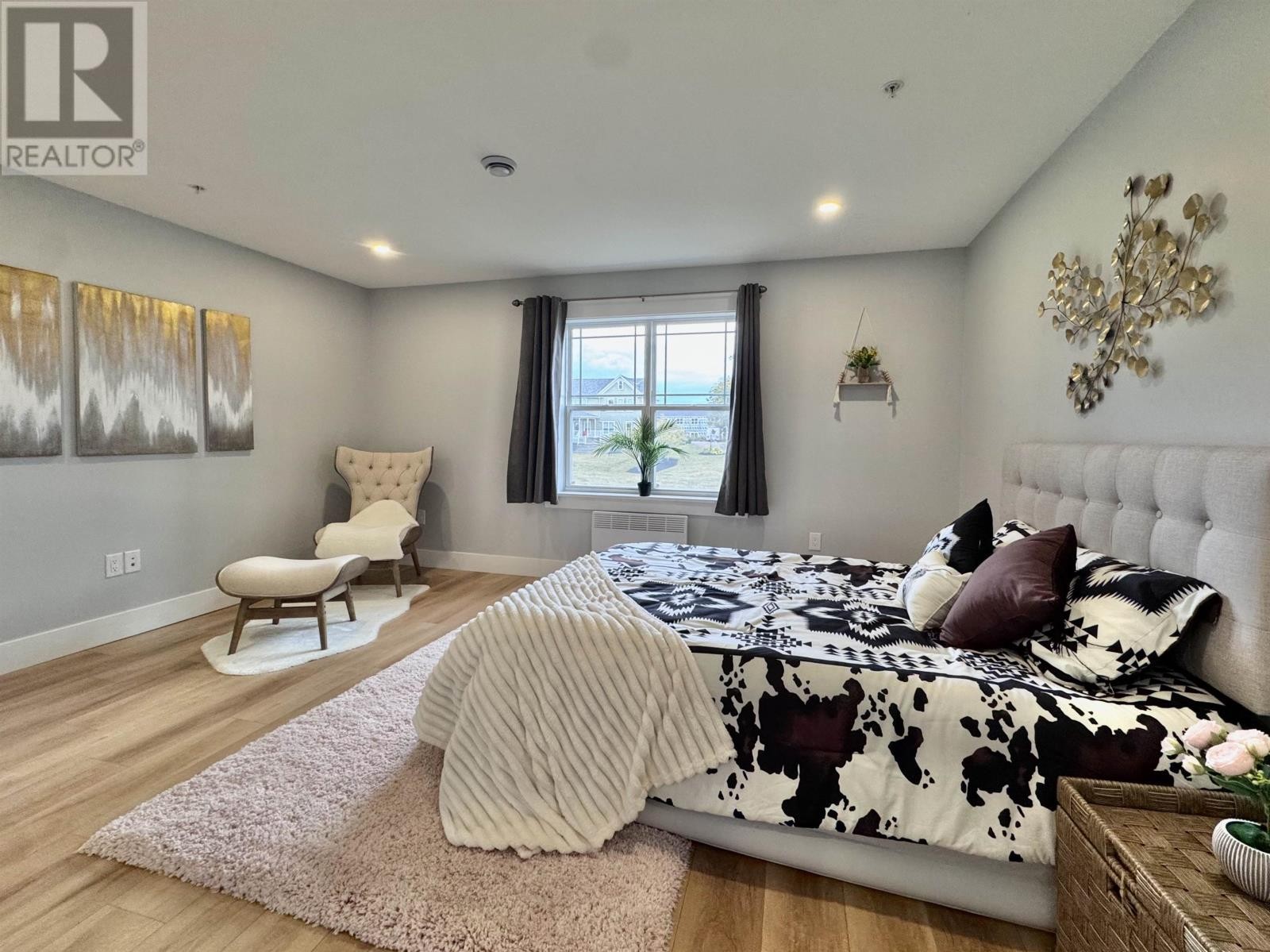 












305 24 Gilbert Drive

,
East Royalty,




Prince Edward Island
C1C0W2

